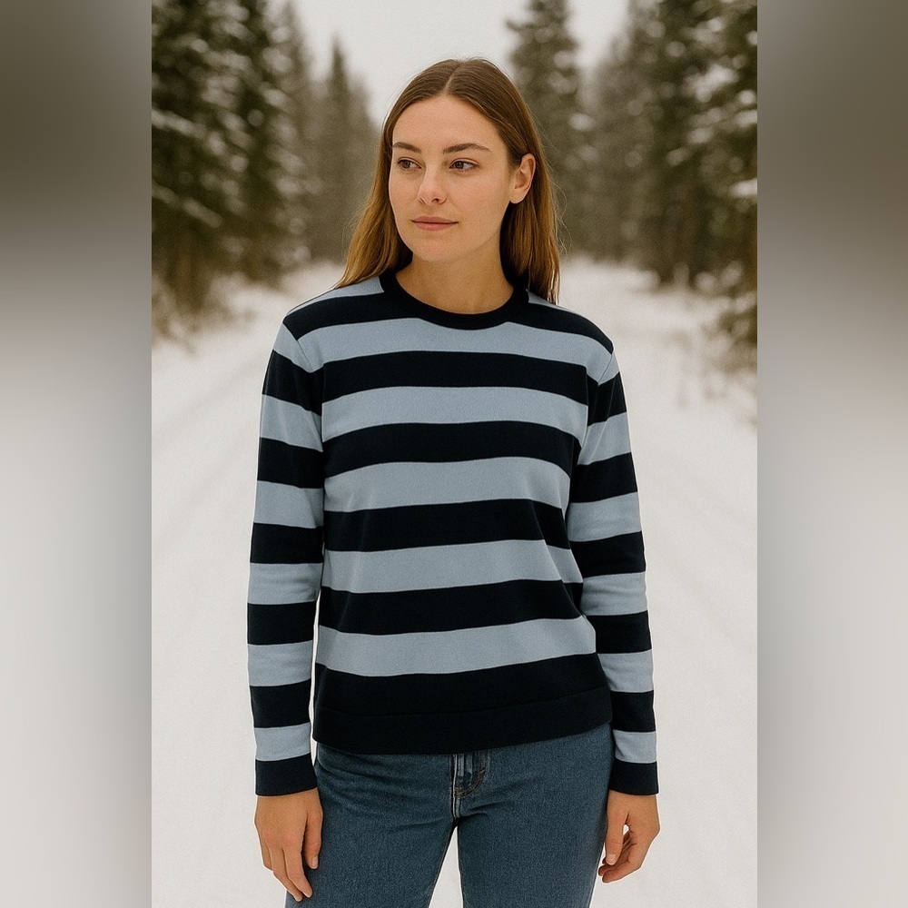 J. Crew Women's Navy and Light Blue Striped Sweater Rugby 100% Cotton Sz L